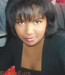 Date this sultry Brazil girl Edna from Sao Paulo BR672