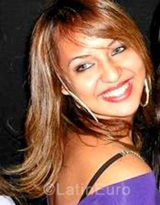 Date this sultry Brazil girl Taynara from Fernandopolis BR685