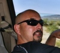 Date this nice looking United States man Email from Los Angeles US1649