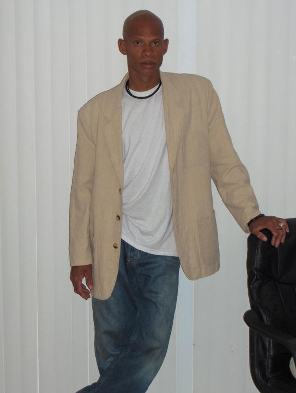 Date this lovely United States man Bugzbunny from Hollywood US1724