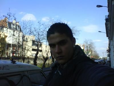 Date this attractive France, Metropolitan man Wawa from Paris FX2