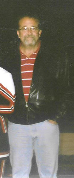 Date this tall United States man Rodney from Saint Peters US1740