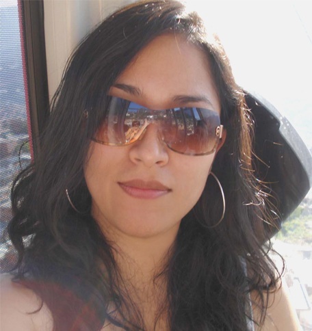 Date this happy Colombia girl Sandra from Bogota CO580