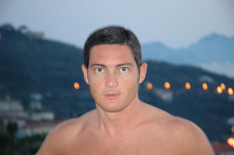 Date this stunning Italy man Fabrizio from Napoli IT21