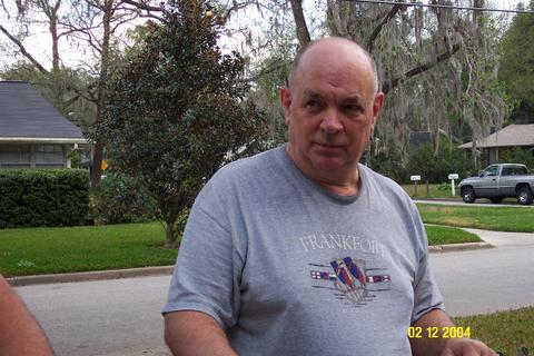 Date this attractive United States man Noel42 from Saint Cloud US1848