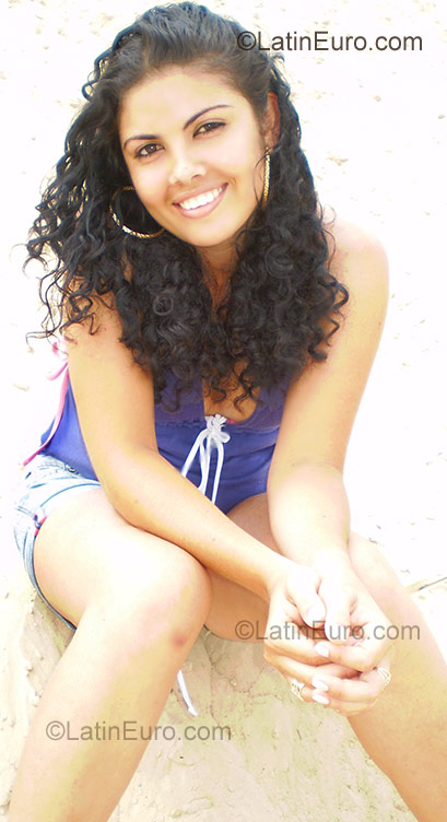Date this passionate Brazil girl Luciana De Cassia from Sao Luis BR863