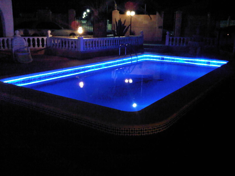 Date this pretty Nepal man Tjoball from Trondheim NO26