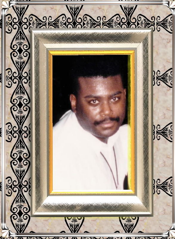 Date this tall United States man Yankeesfan59 from Phoenix US1877