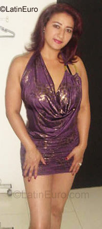 Date this gorgeous Colombia girl Luz Adriana from Manizales CO610