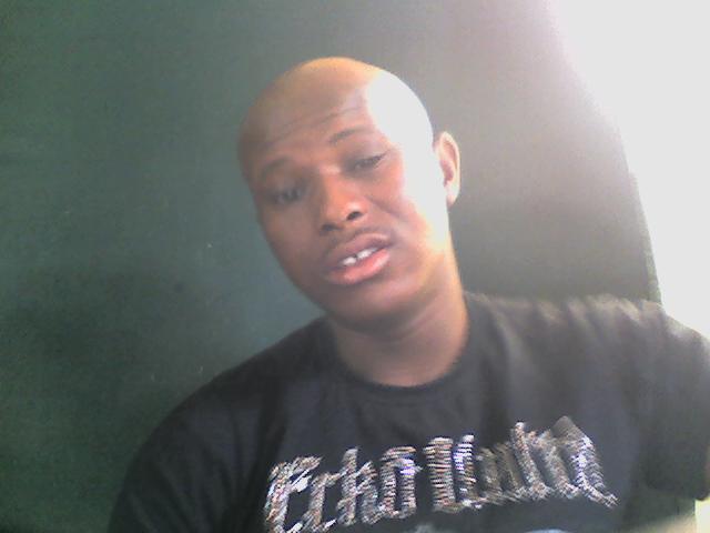 Date this nice looking Nigeria man PAMPE from Benin NG62