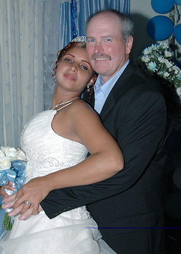 Date this exotic Colombia girl Happy from  CO663