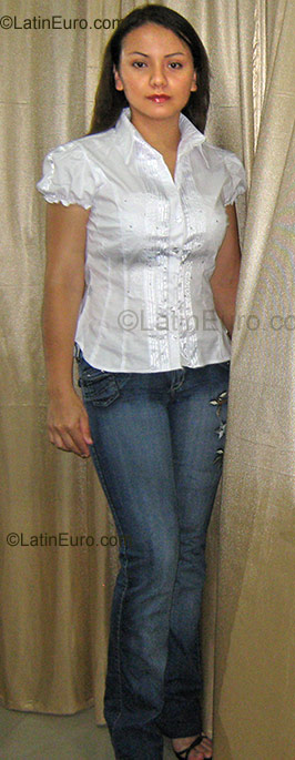 Date this tall Colombia girl Andrea from Pereia CO665