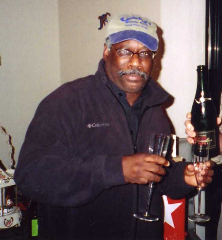 Date this exotic Dominican Republic man Blacksun from Seattle DO765