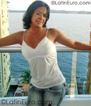 stunning Colombia girl Dani from Cartagena CO701