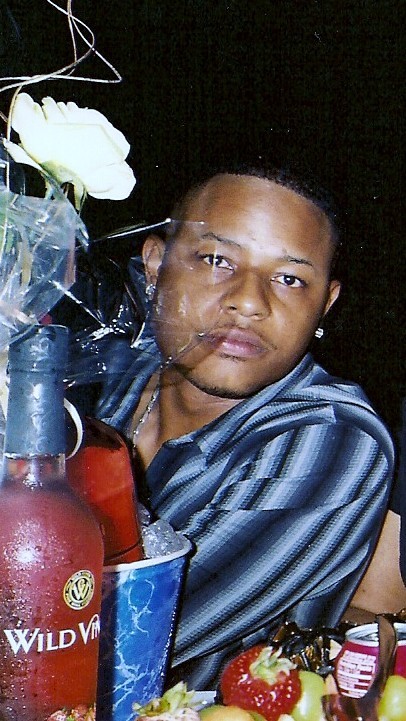 Date this happy United States man Bryan from Beaumont US2279