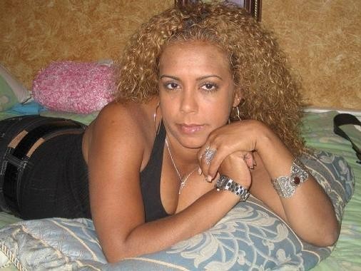 Date this funny Dominican Republic girl Karen from Santiago DO832