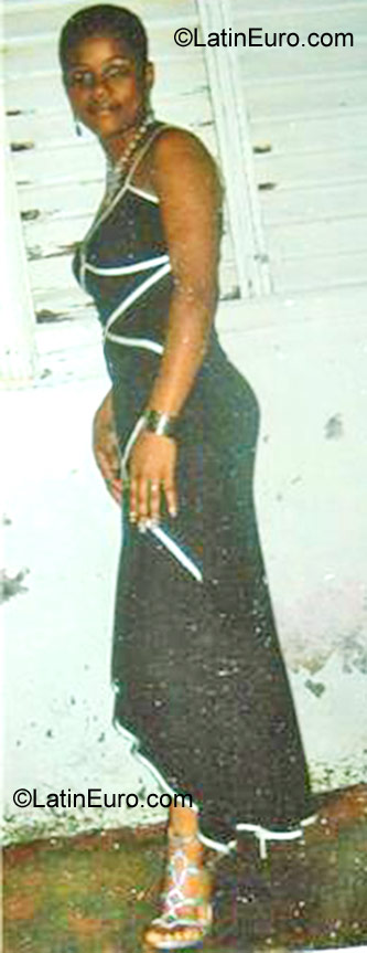 Date this tall Dominican Republic girl Ramona Carolina from Santiago DO858