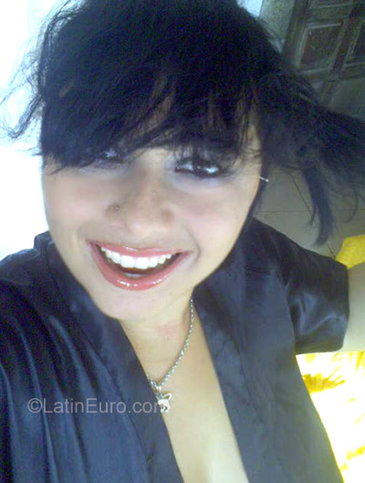 Date this young Brazil girl Priscila from Salvador BR1084