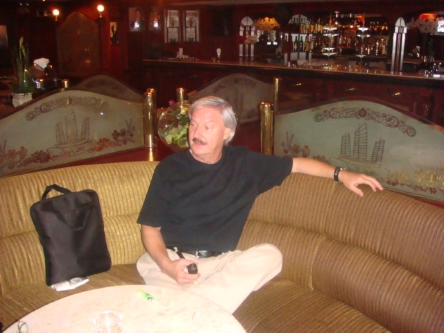 Date this young China man Forsureted from Guangzhou CN4