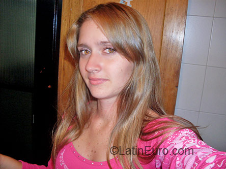Date this delightful Colombia girl Anita Maria from Pereira CO814