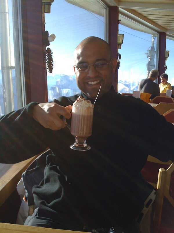 Date this attractive Switzerland man Rene from Thun CH27