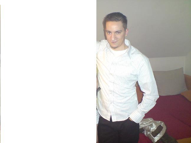 Date this gorgeous Germany man Ferrarigermany from Bad Abbach BR1185