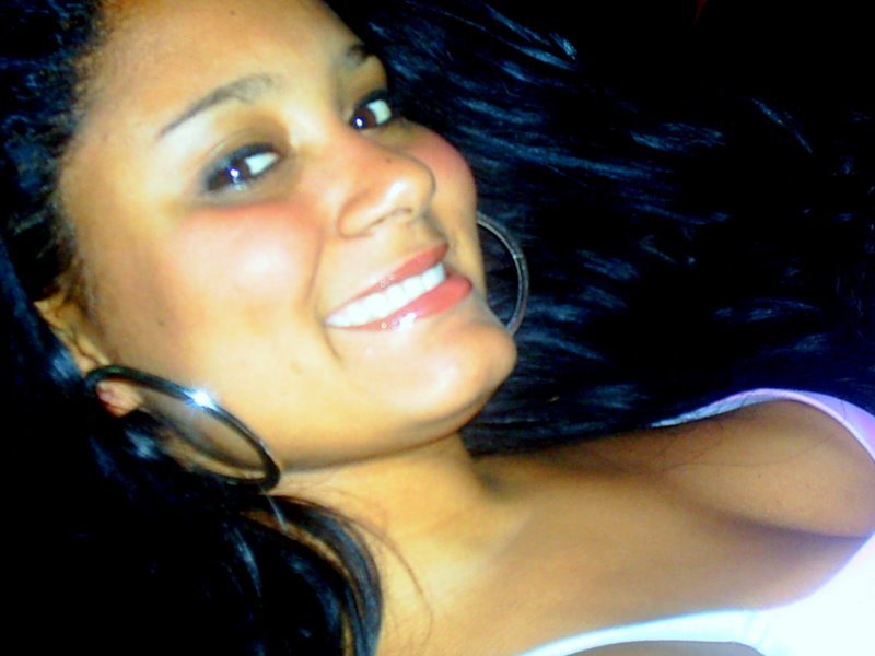 Date this sensual Brazil girl Thay from Macae BR1232