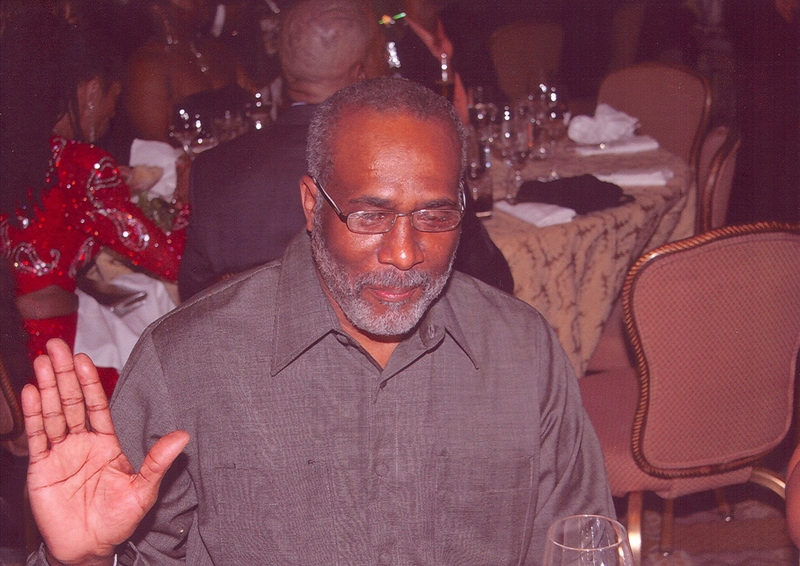 Date this fun United States man Ghines from Washington US2794