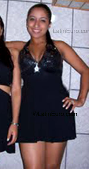 Date this funny Brazil girl Cristiane from Blumenau BR1239