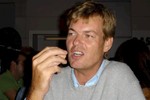 passionate Any Country man  from S Gravenmoer NL52