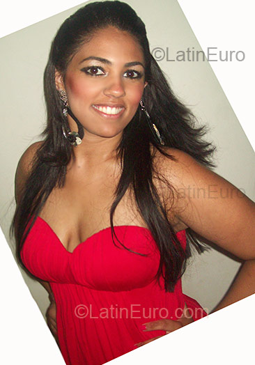 Date this sultry Brazil girl Karina Viana from Ibitinga BR1299
