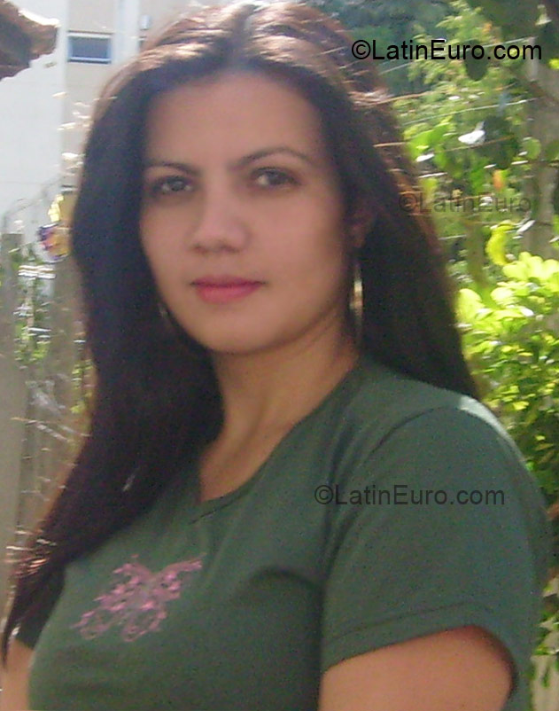 Date this charming Brazil girl Eliane from Sorocaba BR1316