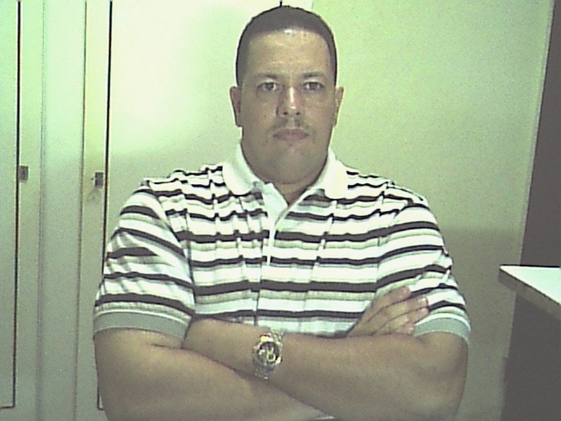 Date this cute Curacao man Gentleman from Curacao CB2