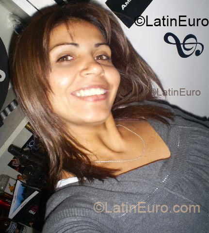 Date this sultry Colombia girl Claudia Marcela from Bogota CO1111