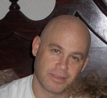 Date this voluptuous United States man Danny from San Diego US3169