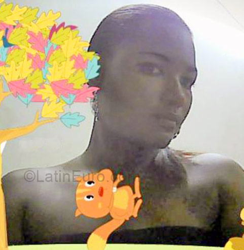 Date this young Colombia girl Liliana from Tumaco CO1120