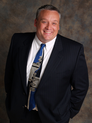 Date this pretty United States man Eddy from Clare US3215