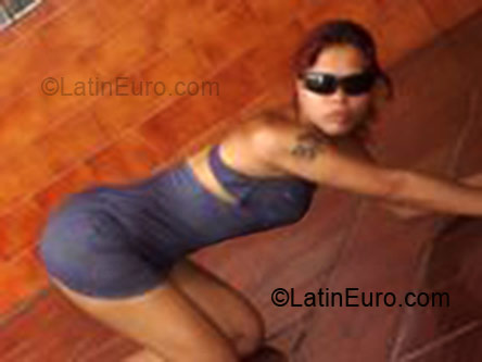 Date this happy Brazil girl Priscila from Sao Paulo BR1431