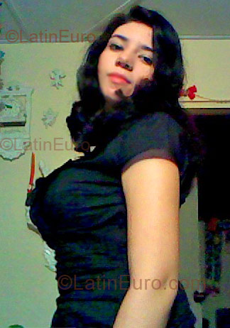 Date this gorgeous Colombia girl July Andrea from Barranquilla CO1161