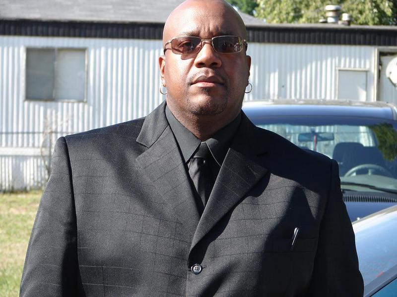 Date this stunning United States man James from Altanta US3281