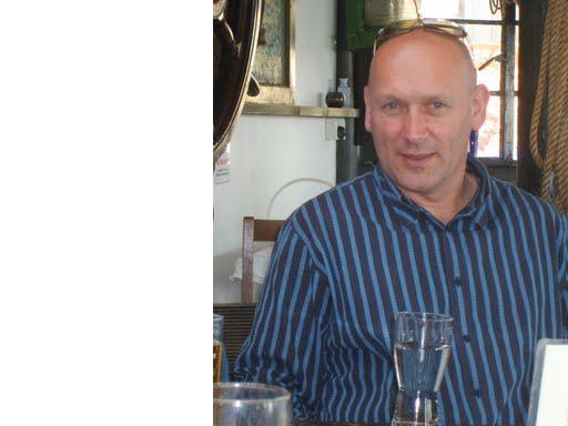 Date this good-looking United Kingdom man Andras from Southampton GB189