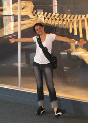 Date this good-looking Brazil girl Ana Dias from Buritama BR1498