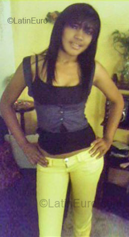 Date this georgeous Dominican Republic girl Ana Felicia from Santiago DO1420