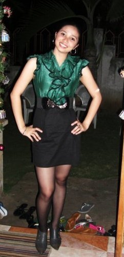 Date this hot Philippines girl Enia from Zamboanga City PH228