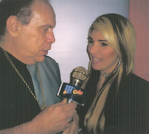 Date this charming Brazil girl Akleia from Salvador BR1582