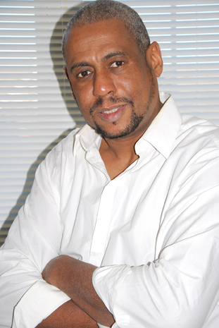 Date this fun United States man Wayne from Montclair US3655