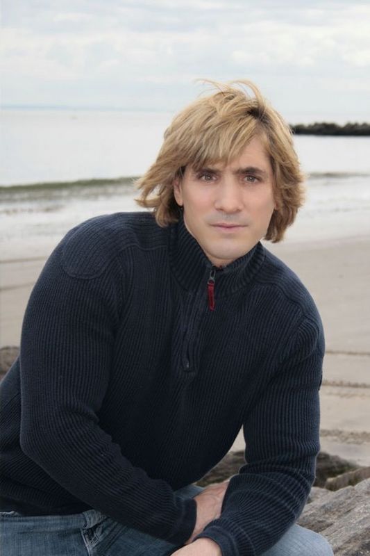 Date this pretty United States man J_oshear from Bedford US3762