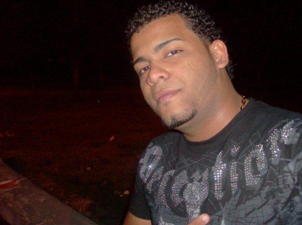 Date this cute Dominican Republic man Yefersson from Santo Domingo D.n DO1583