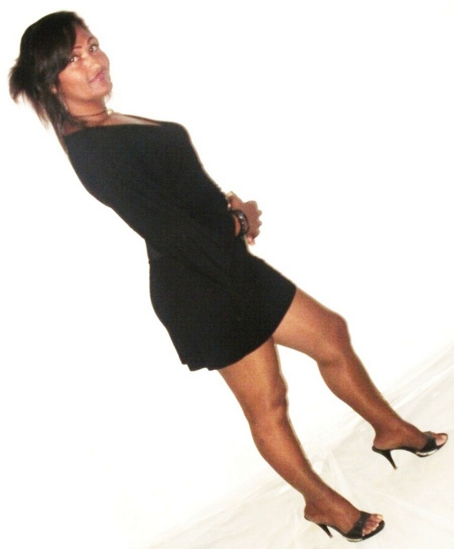 Date this hot Colombia girl Feli from Barranquilla CO1479