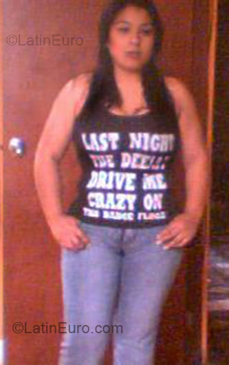 Date this pretty Peru girl Petty from Lima PE125